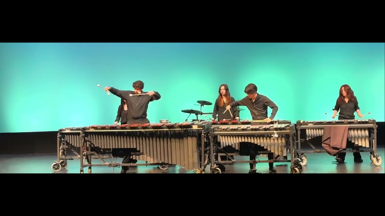 Escualo- Mark Ensemble Video