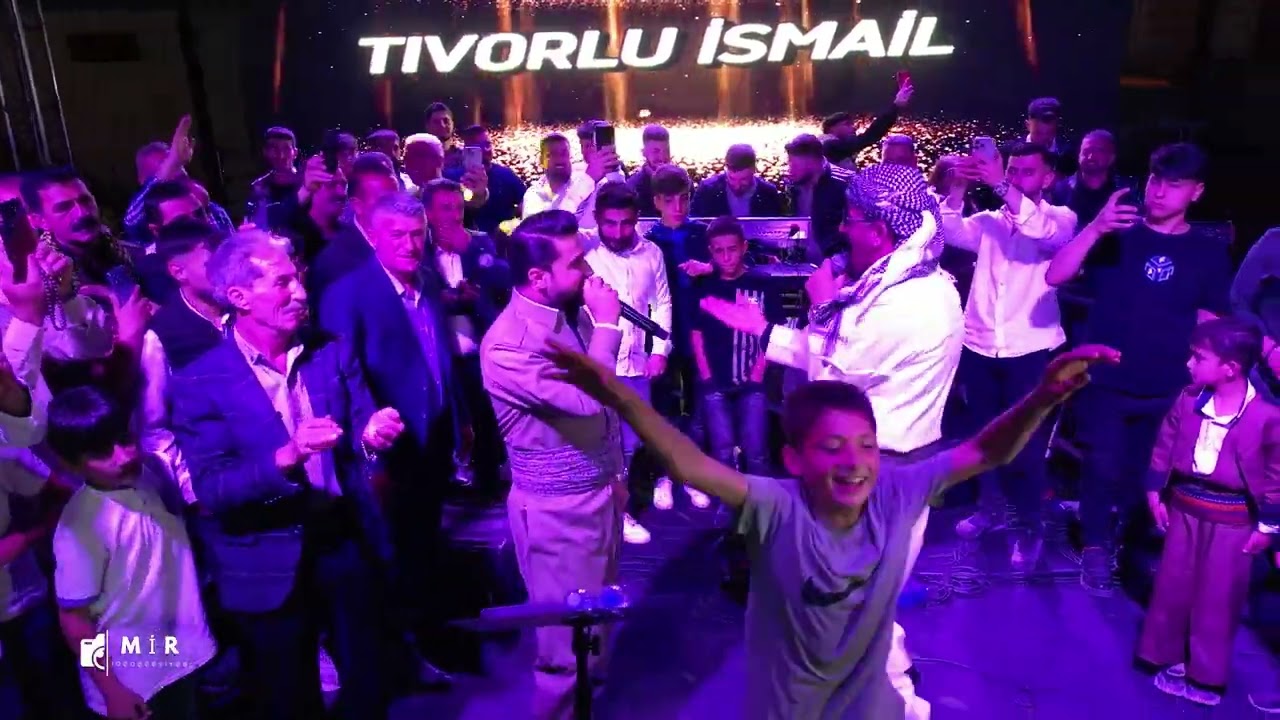 YOK BÖYLESİ KONSERRRRR:)) Abdullah Harki - Tivorlu İsmail ( Sinan Çalışların Düğünü )