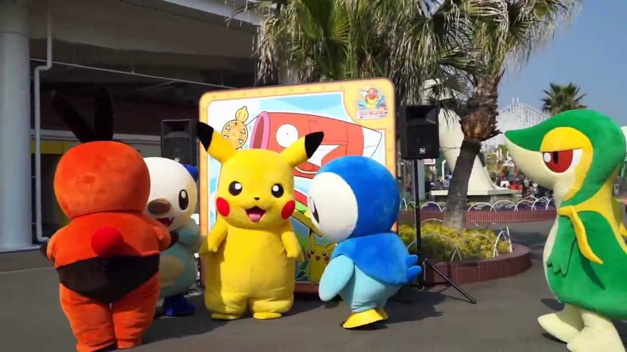 【着ぐるみ】小走りに移動するピカチュウ・ポッチャマ・ツタージャたち【ポケモン】 #着ぐるみ #ポケモン #ピカチュウ #kigurumi #costume #japan #pokemon