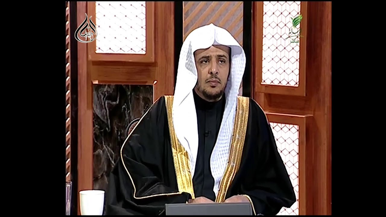إذا ركع الإمام قبل أن يتم المأموم قراءة الفاتحة فهل يعيد الركعة