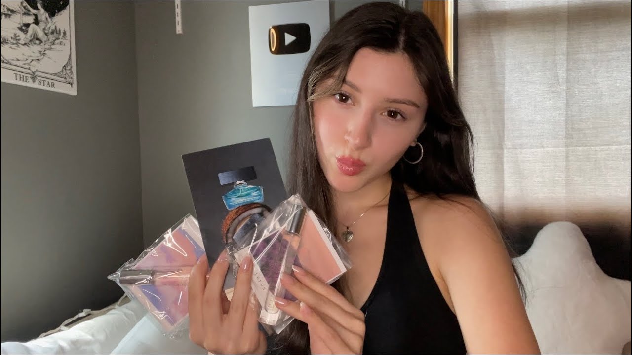 ASMR To Make You Sleepyyyyyy 🍨🫧🌬️ reviewing perfumes ~ soft spoken & whispers, spritz spritz