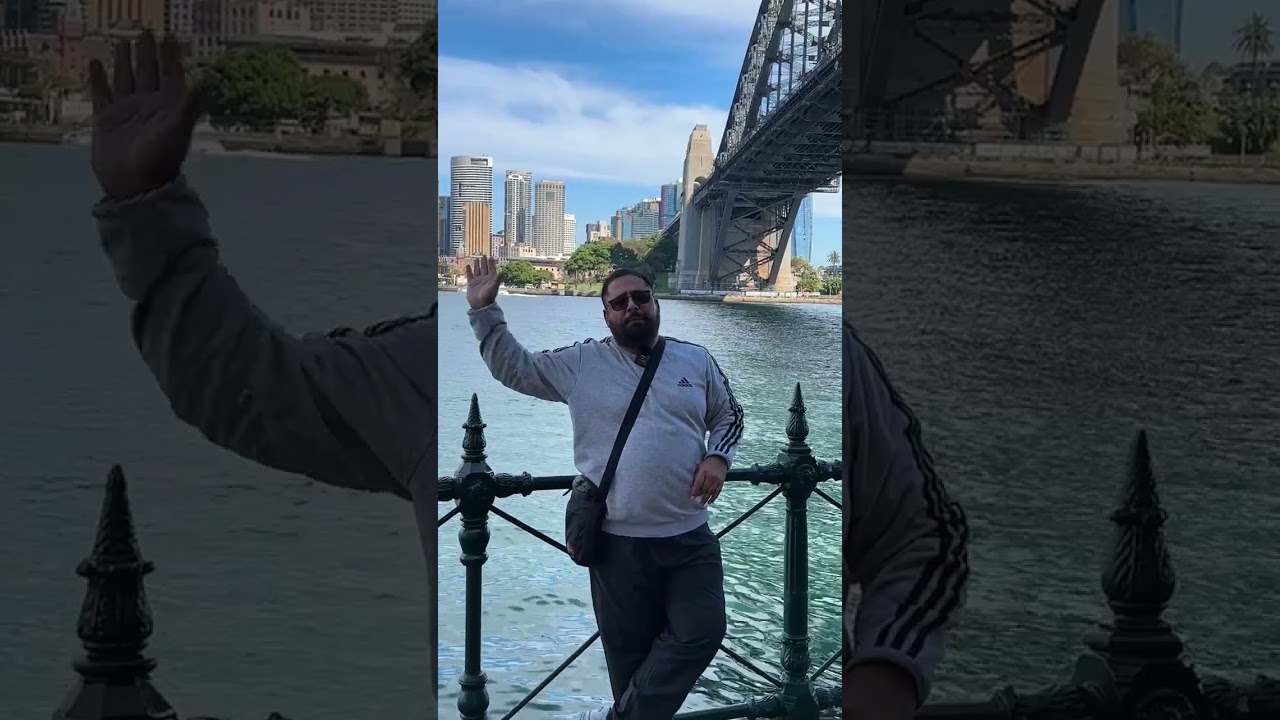 Harbour bridge sydney and Opera House 