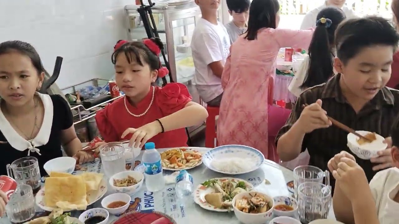 Nhậu vui mùng 2 Tết 2026