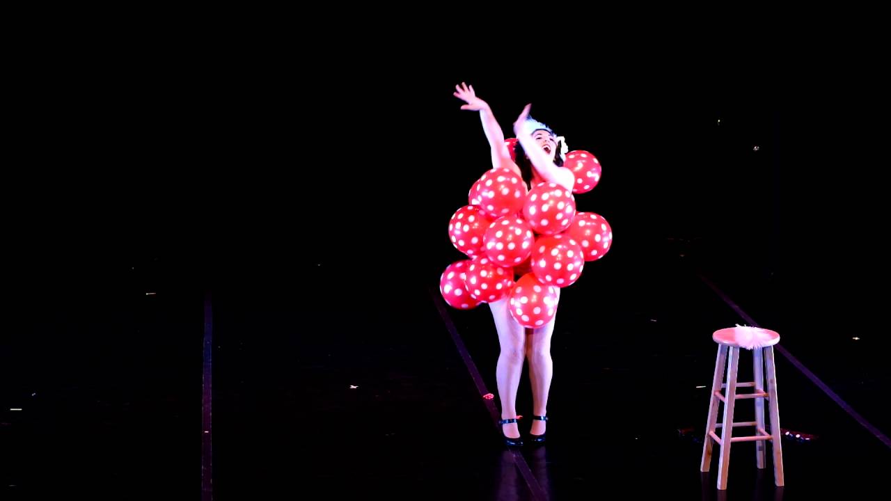 Polka Dottie- Cinnamon Girl (Balloon) Burlesque Act