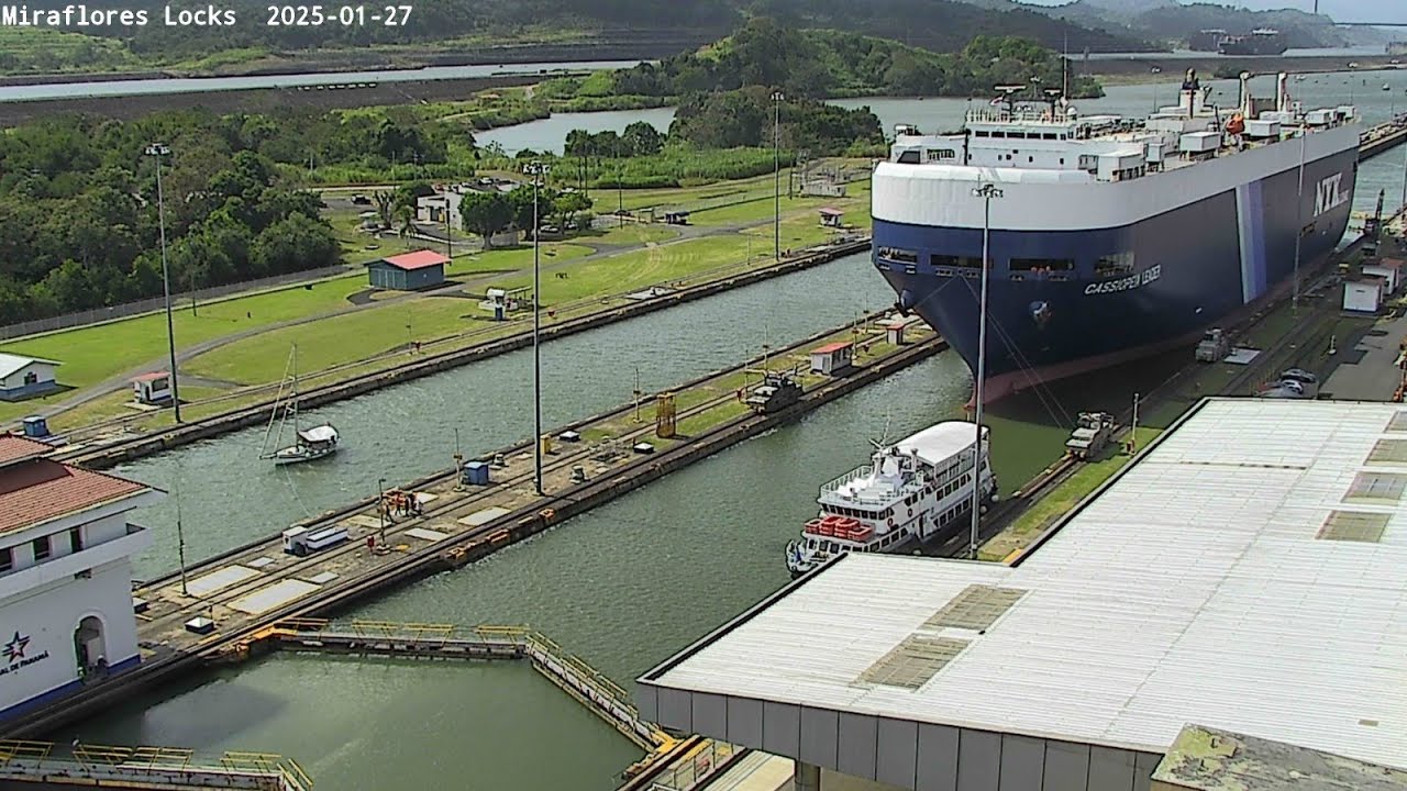 A Small (28') Sailboat Transits the Panama Canal