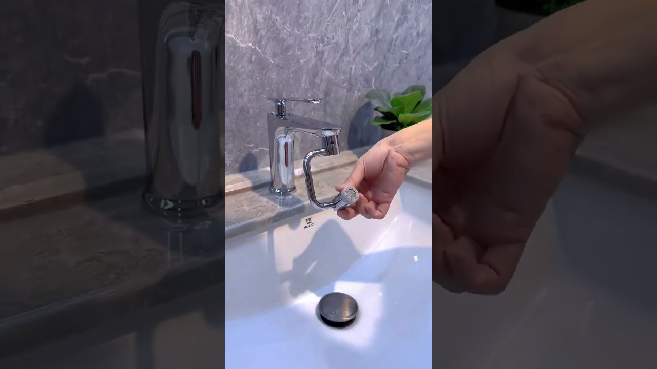 Universal 1080&deg; Swivel Faucet Extender