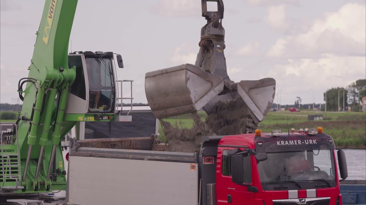Sennebogen Kranen Genemuiden | Van Werven Infra & Recycling