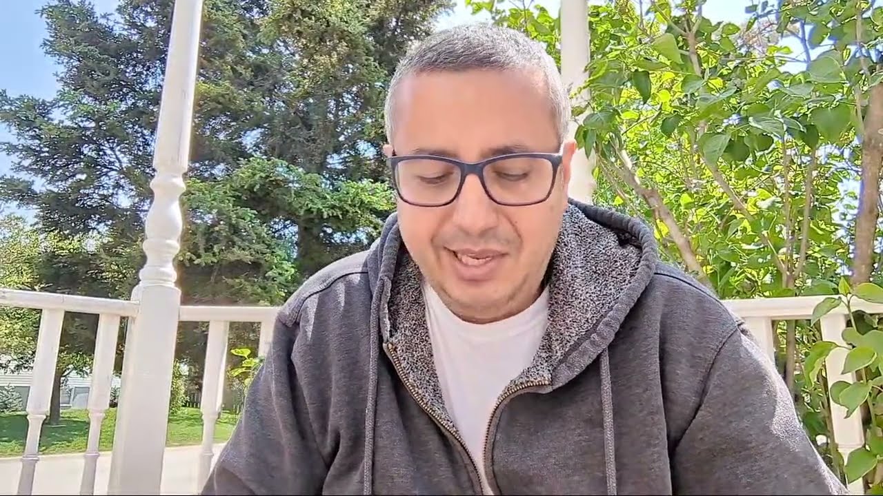 من له الاولويه وكيف يفحص موظفي الهجرة الاوراق والملفات Wael ( يوميات مصري في كندا ) is going live!