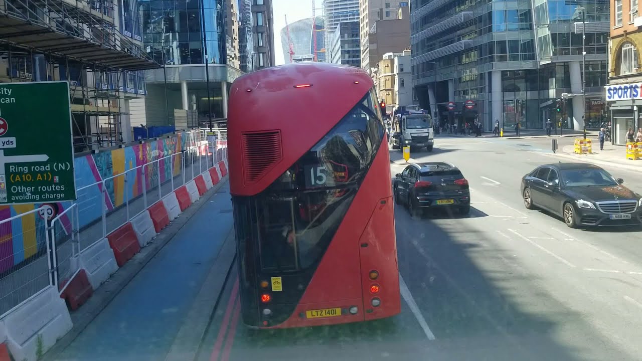 CROSSHARBOUR  ASDA  TO OLD STREET EN ROUTE 135
