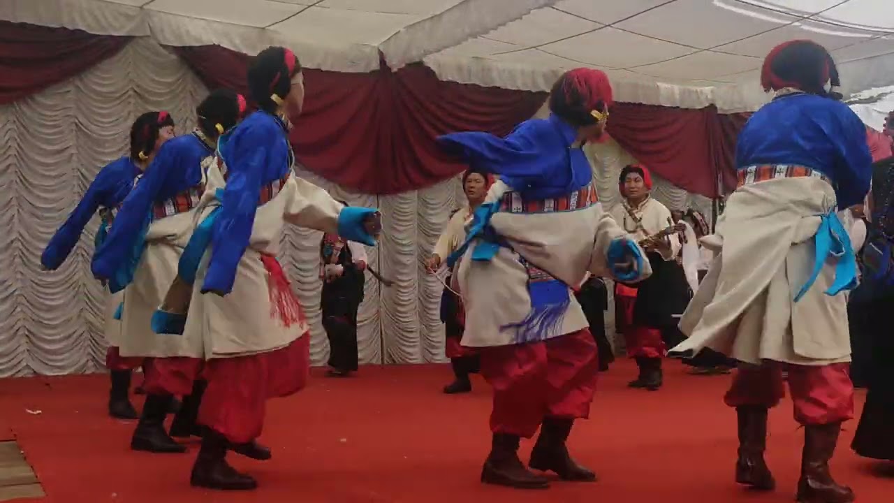 Tibetan Traditional  Dance perform on His Holiness The  Kyabgon Gongma Rinpoche 80th Birthday🎂🎉 (3)