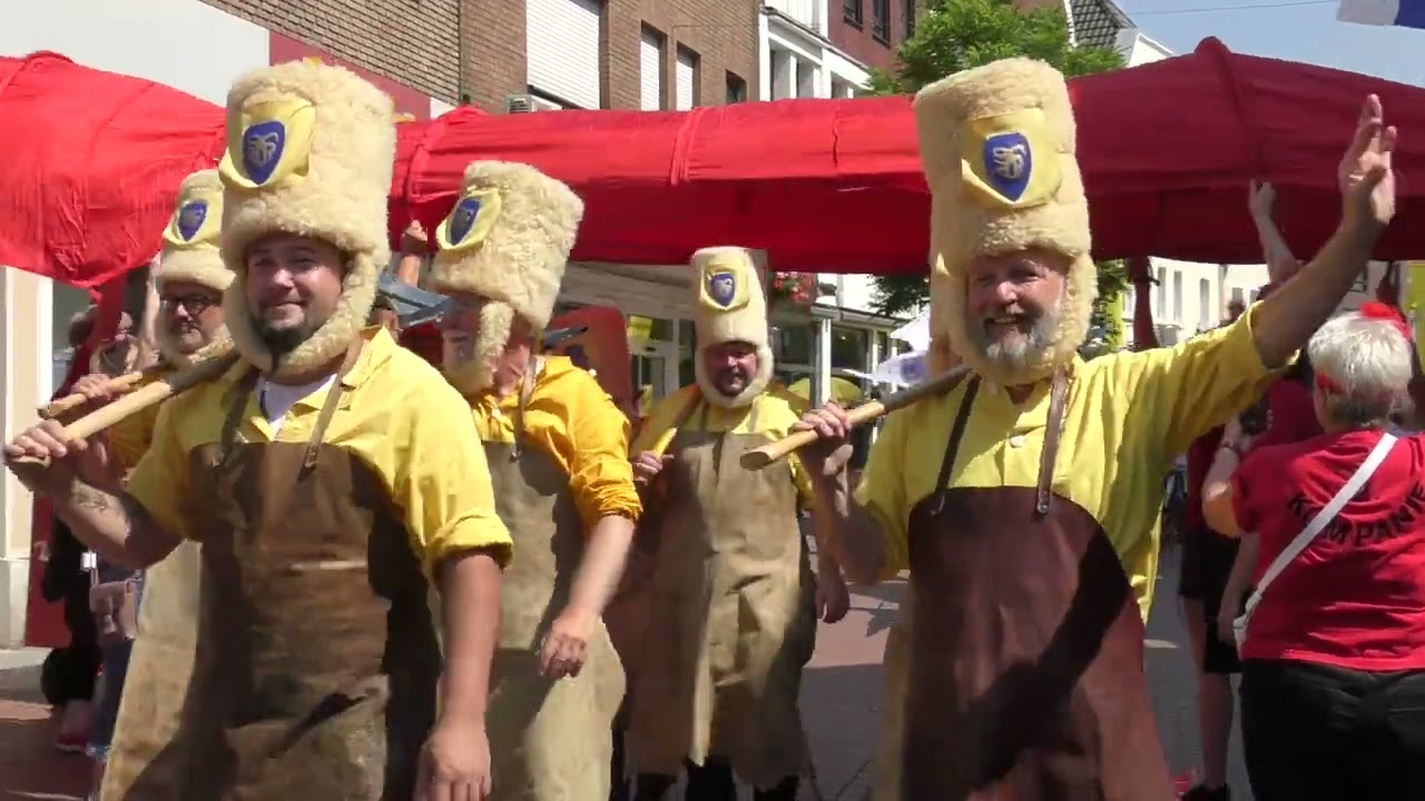 Halterner Schützenfest 2023-Rekumer-Straße zu  den Schanzen !