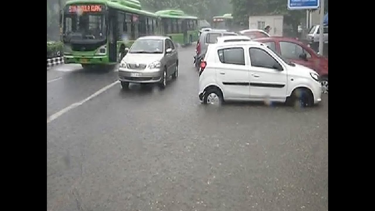 Delhi: Heavy monsoon showers pave way for pleasant weather