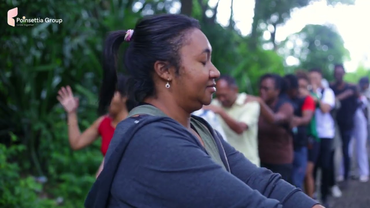 Ecole Lodge Antananarivo, Marche Poinsettia Group