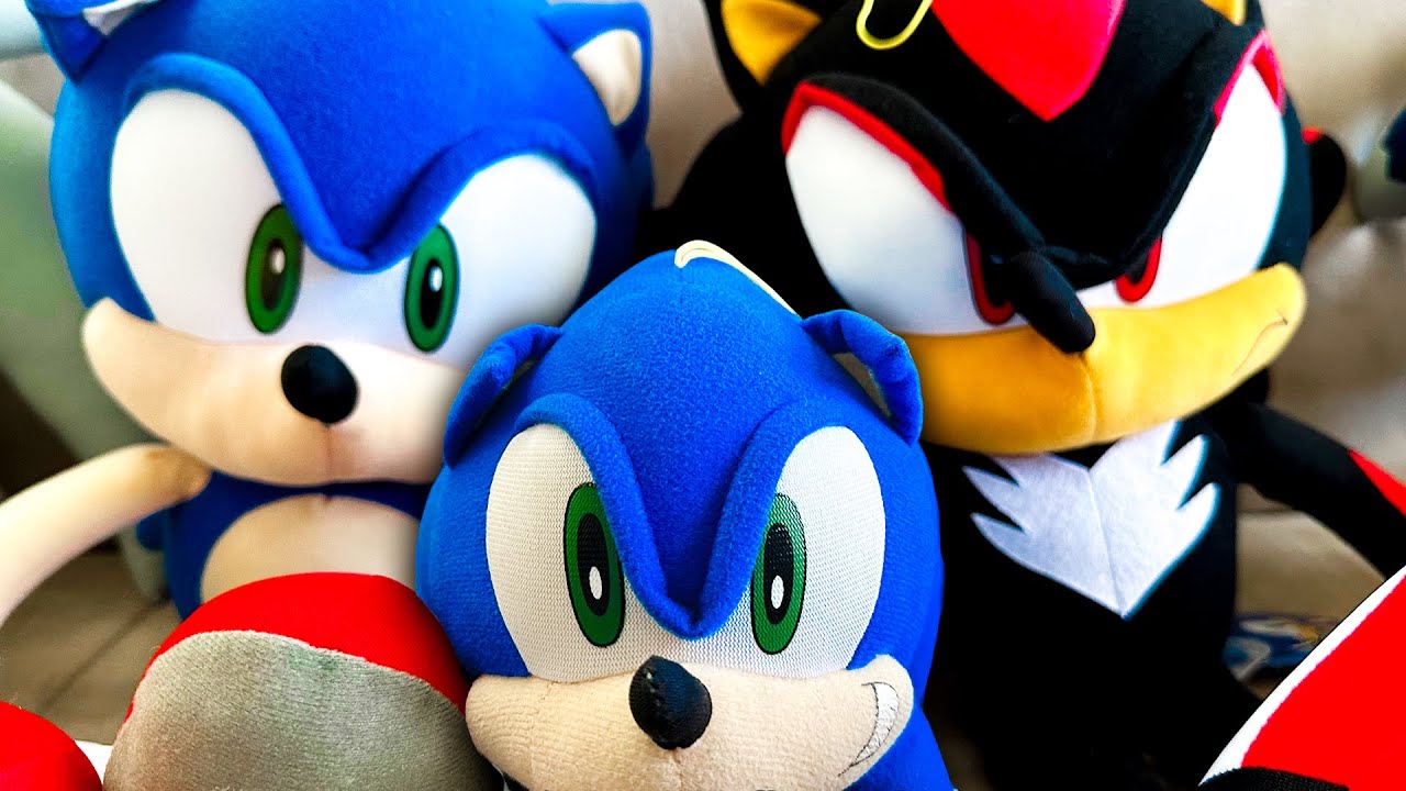 Unboxing 5 GIANT Sonic Plushies!