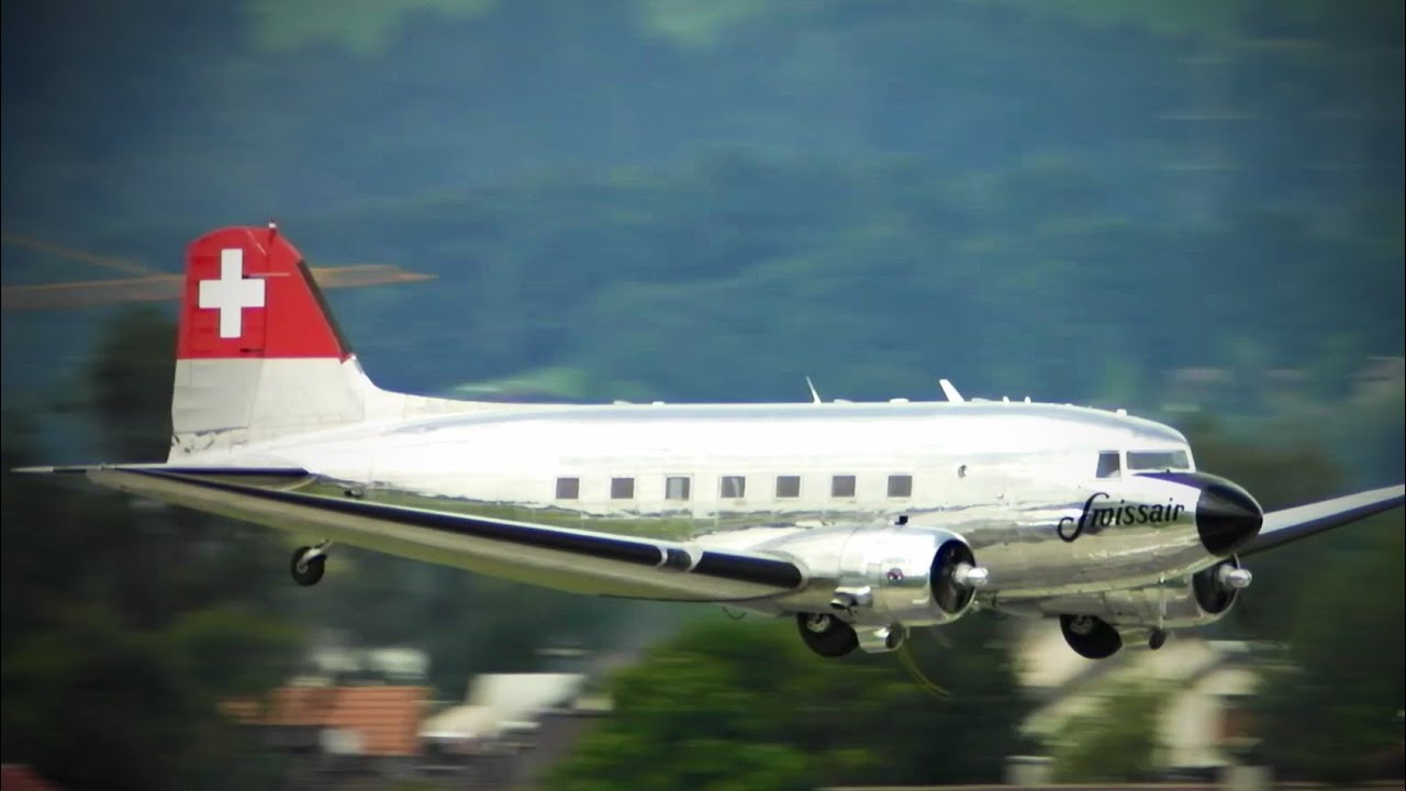 Hugo Mathys Douglas DC-3 Dakota LOW PASS+LANDING || Salzburg Airport (Full HD)