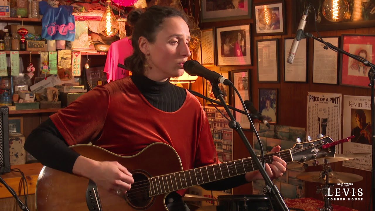 Alive In The Cracks - Mongoose & Molly O'Mahony - Levis Corner House