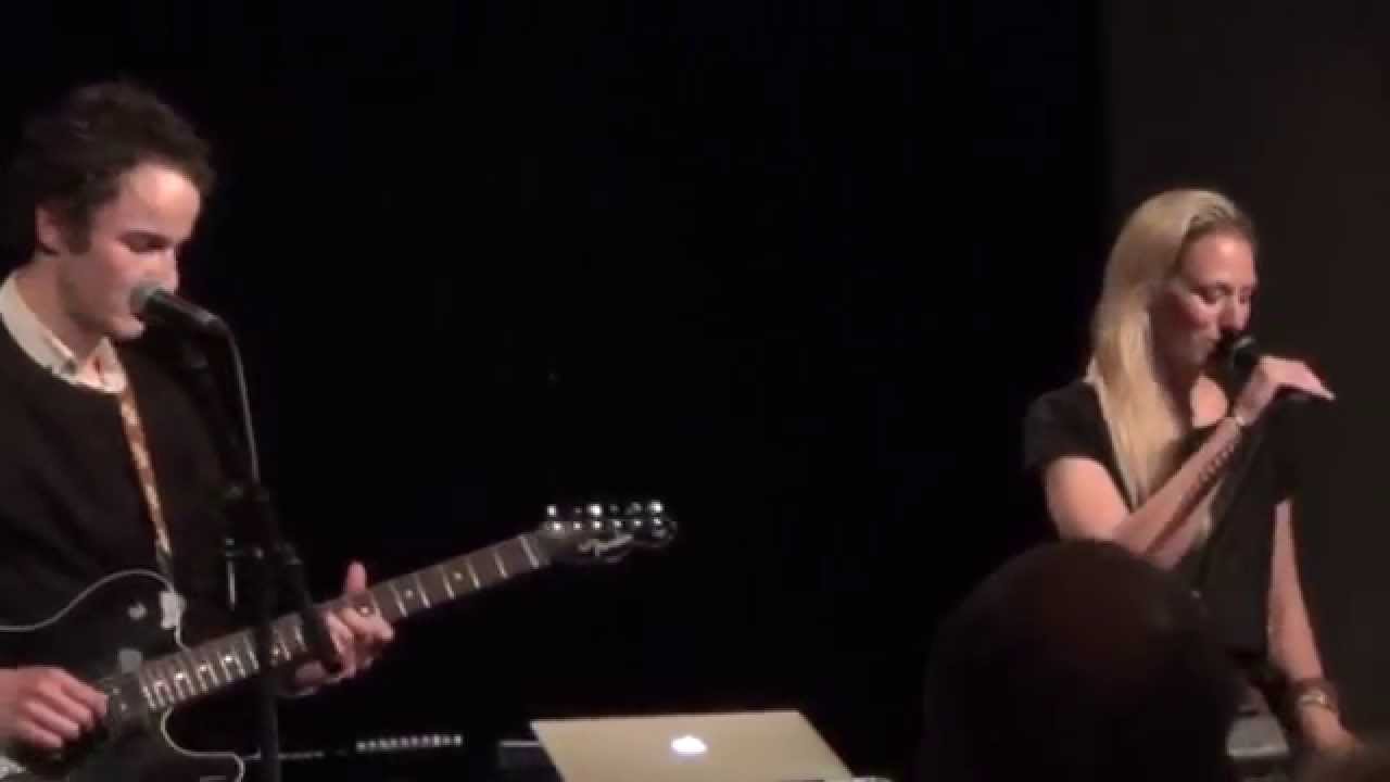 House Of Cards ~ Thea Lindtner N&aelig;ss ~ Live at Logen Bar