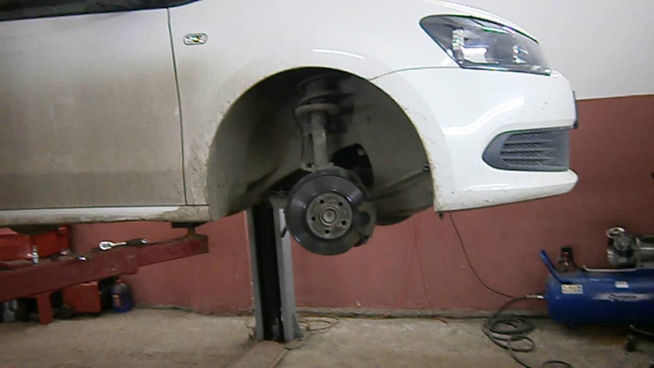 VW POLO - Замена рулевой тяги.