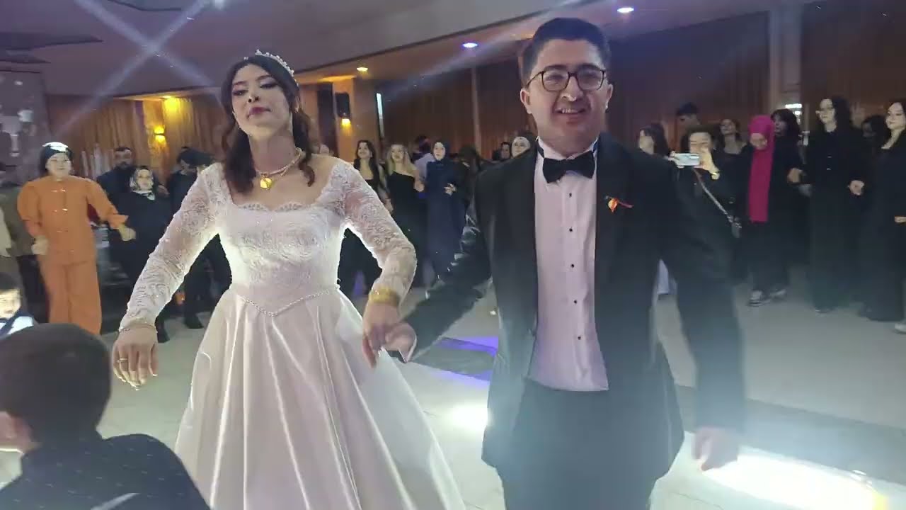 Barış Karacı | Merve Daloğlu | Düğün | Kemençe 