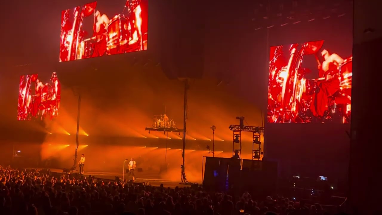 Blink 182 - Can’t Go Back Live Hartford CT 7/24/24