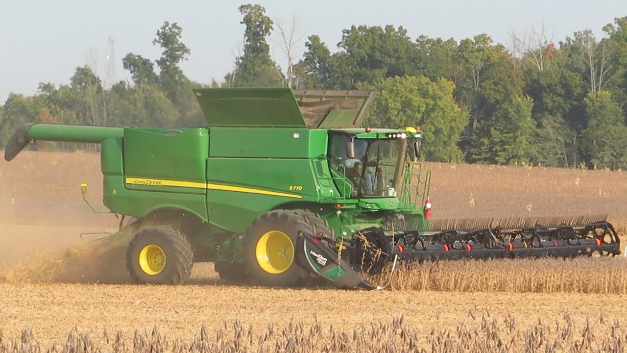 Soybean Harvest 2020 | 2 John Deere S770 Harvesting Soybeans | Ontario, Canada