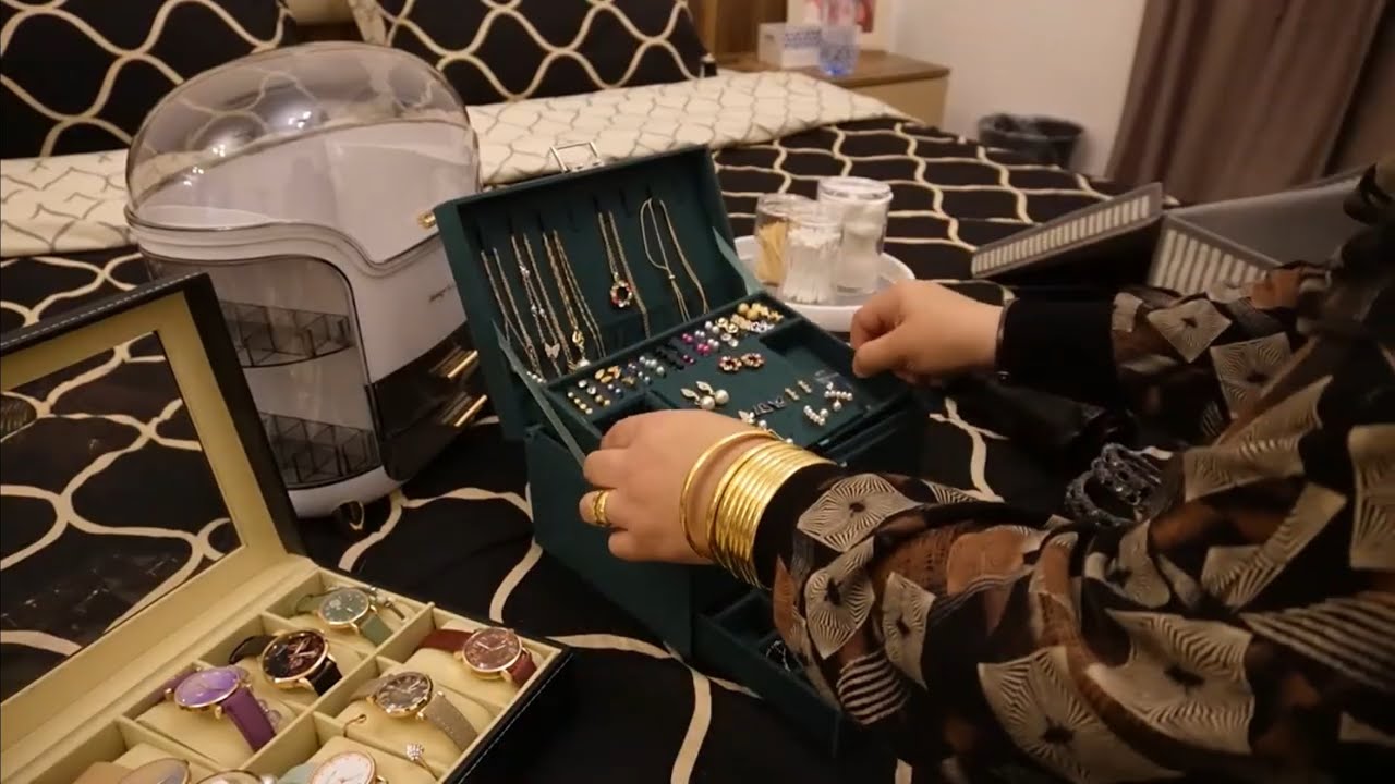 أهم منظمات لغرفة نوم منظمة وشيك  بالاسعار👌💅ترتيب غرفة النوم وتنظيم الميك والاكسسوارات💄