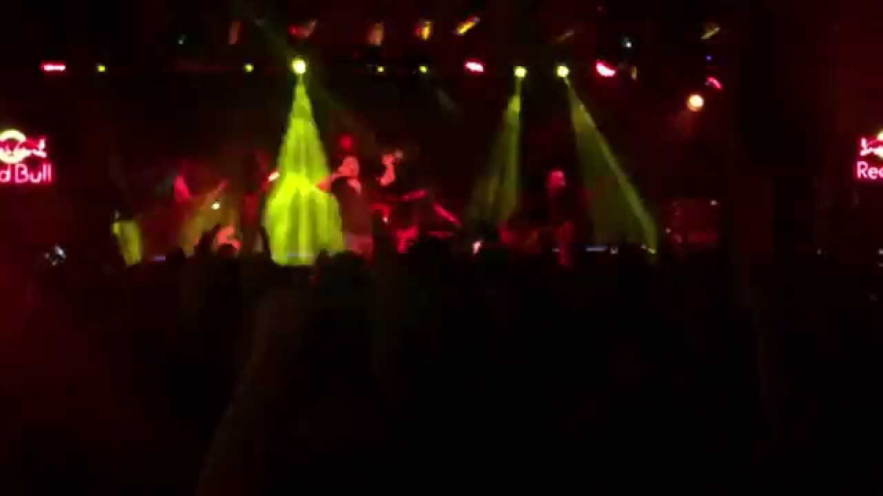 Teoman Canlı Performans G&Uuml;ZEL BİR G&Uuml;N İzmir/Bornova 2015