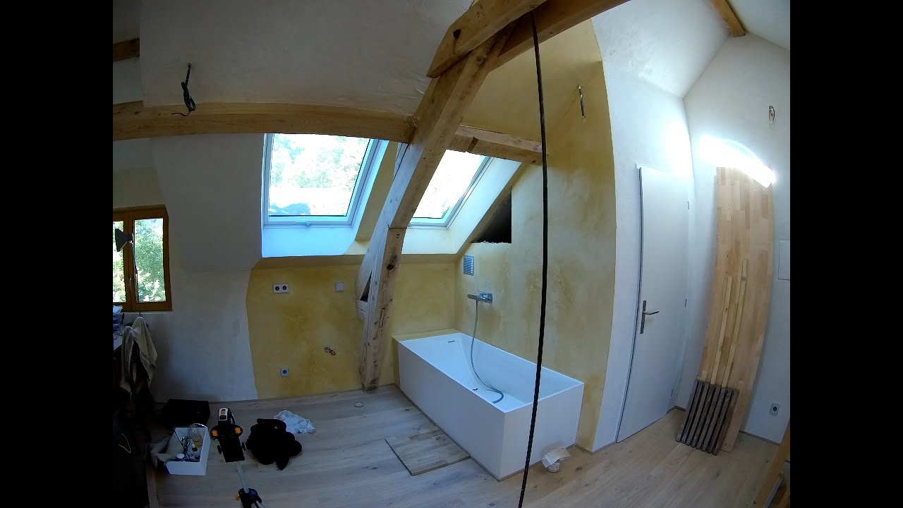 Tadelakt dans salle d'eau ouverte.