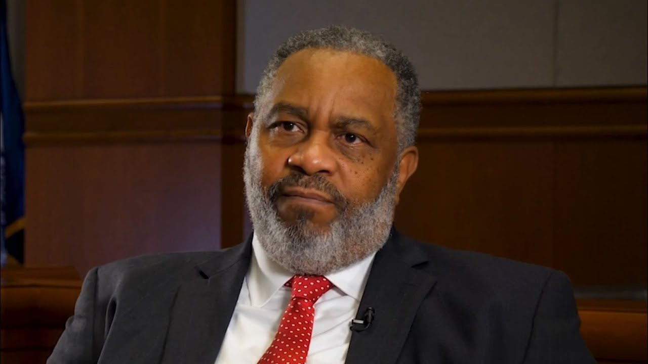 ‘He spent 30 years on death row’: Man freed after wrongfully imprisoned