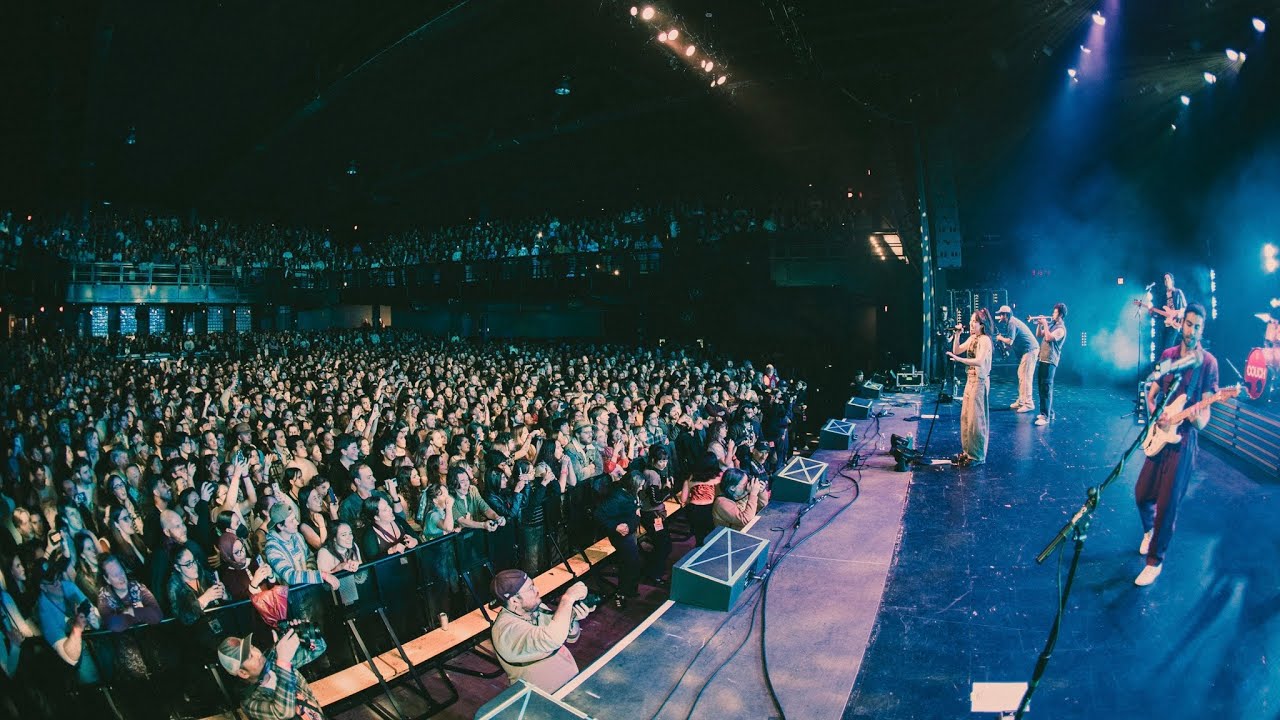 Couch - Roadrunner Boston Recap (Big Talk Tour)