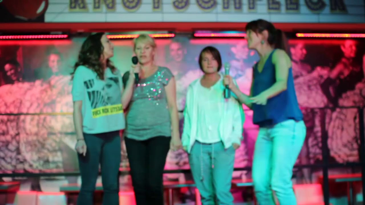 Knutschfleck Karaoke Bar Berlin Viedeos