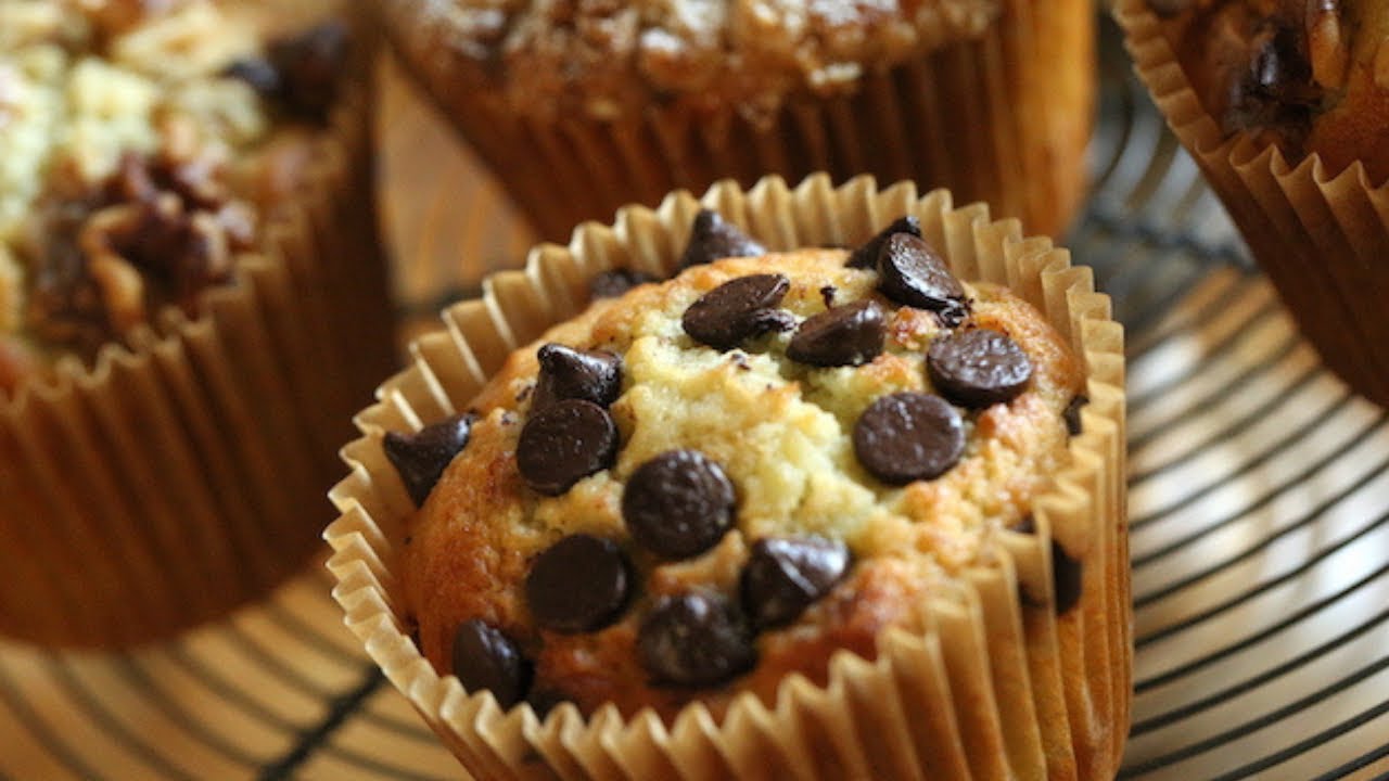 Banana Muffins with 3 Toppings
