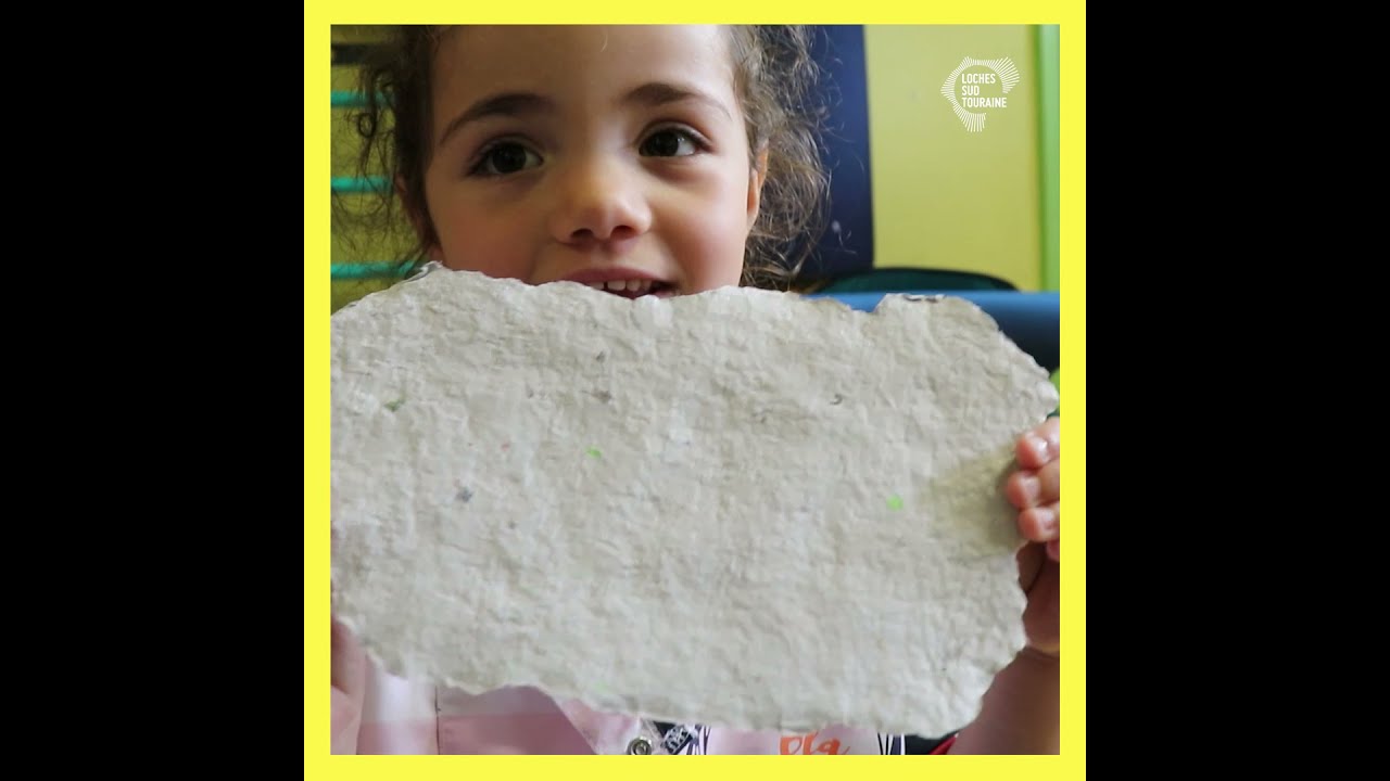 Atelier papier recycl&eacute; &agrave; l'&eacute;cole de Mouzay