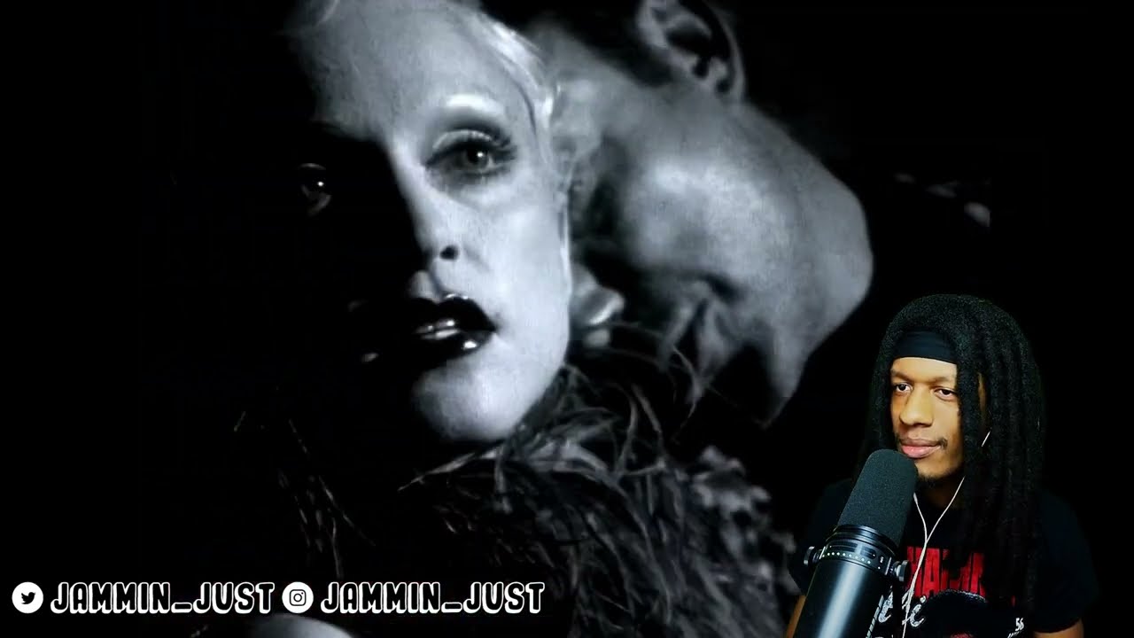 FIRST TIME HEARING Madonna - Deeper And Deeper REACTION