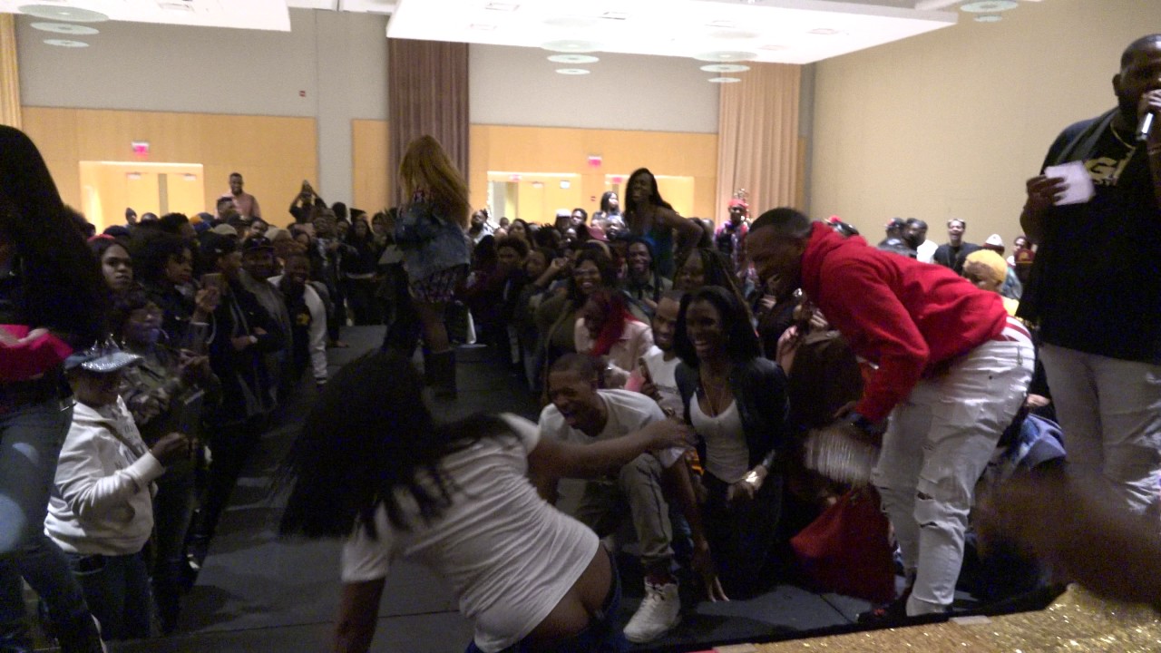 Fq Realness with a twist @ Girls United 2016 Part 1