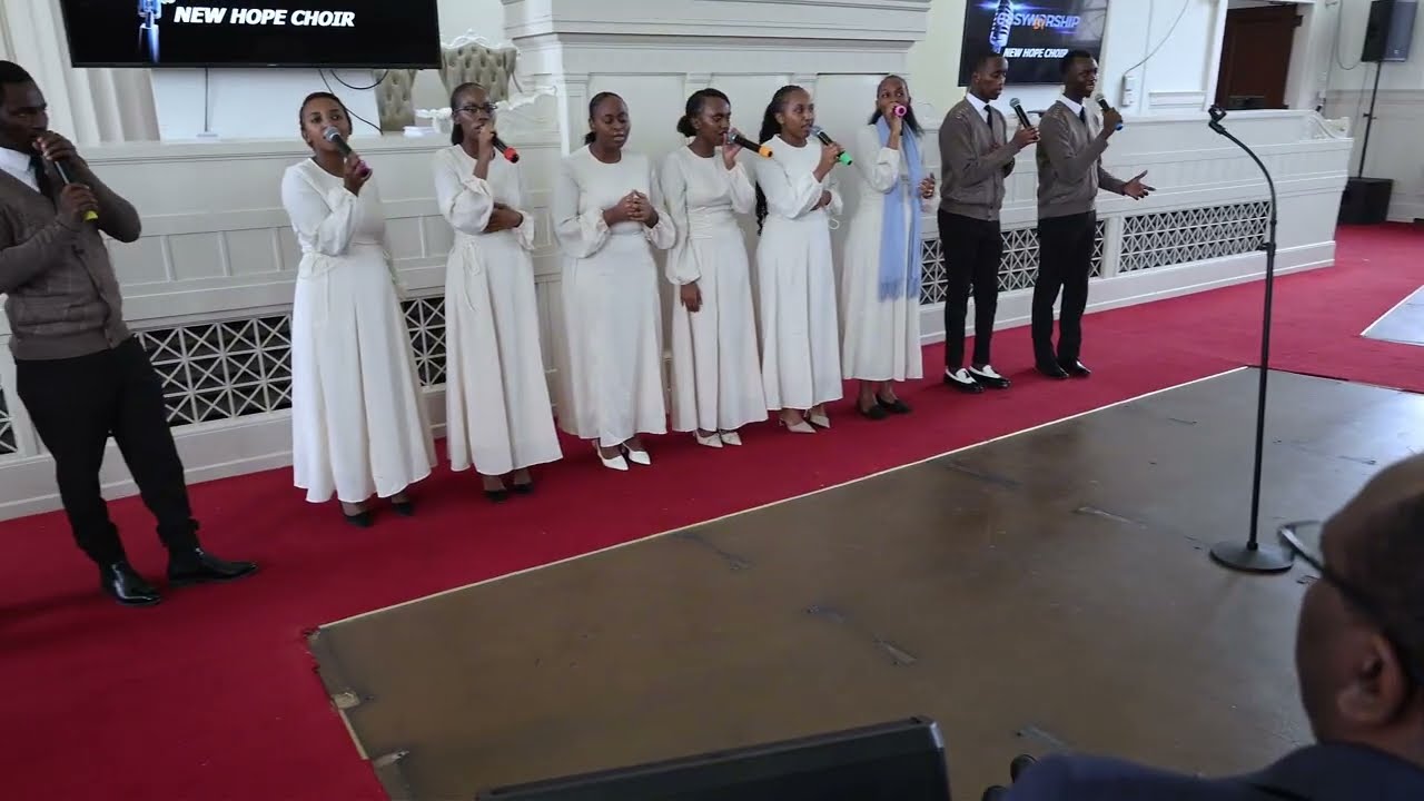 Abubatsi Babiri - New Hope Choir (USA)