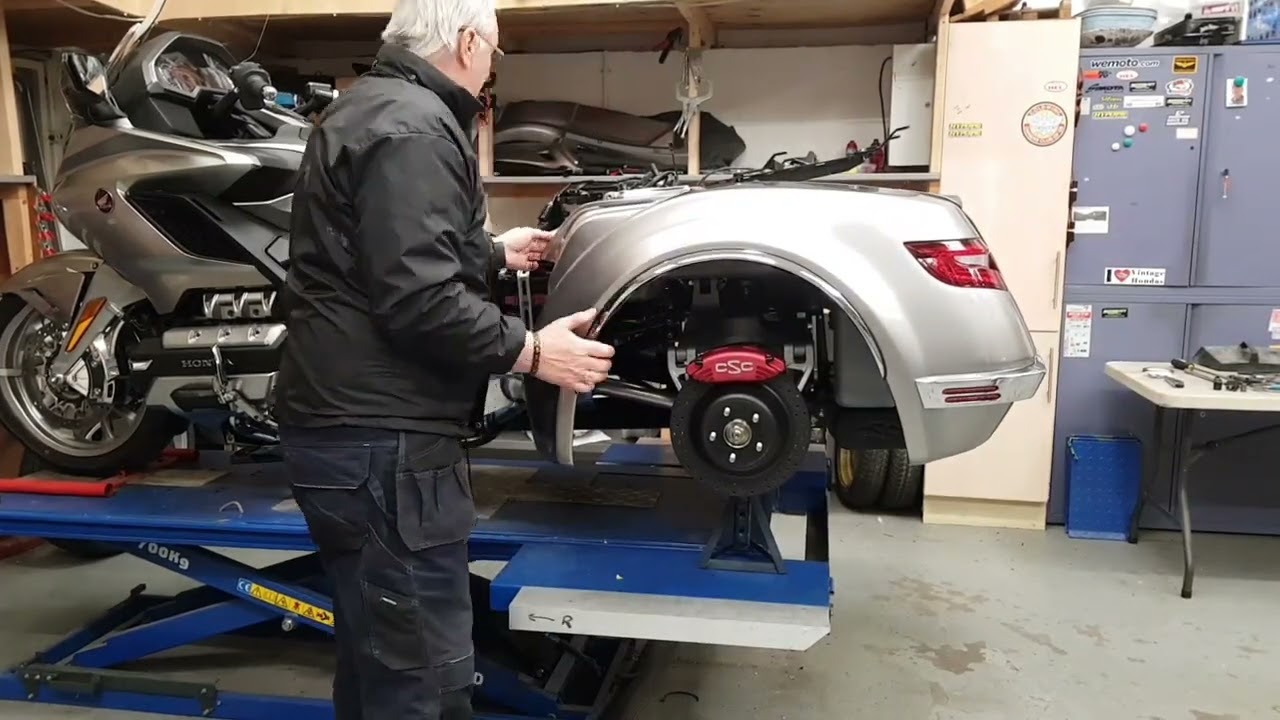 T103 2023 DCT GL1800  - CSC Encore Kit - Body Shell Install