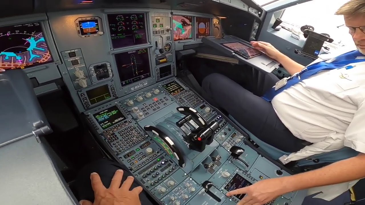 Работа пилотов дальнемагистральных авиалиний. Наземный режим, A330E.