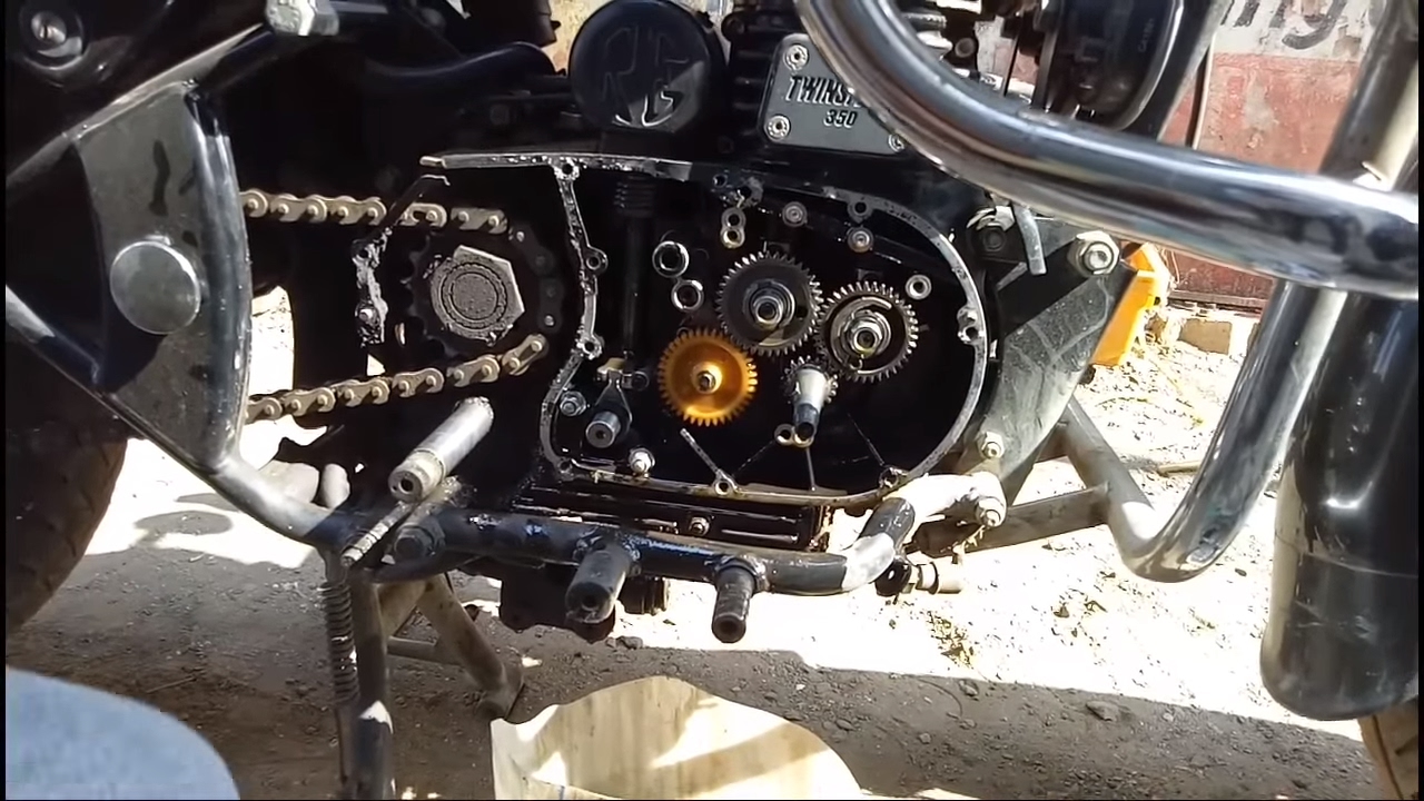 Royal Enfield  Engine Ki   Tik Tik noise sound  part 2