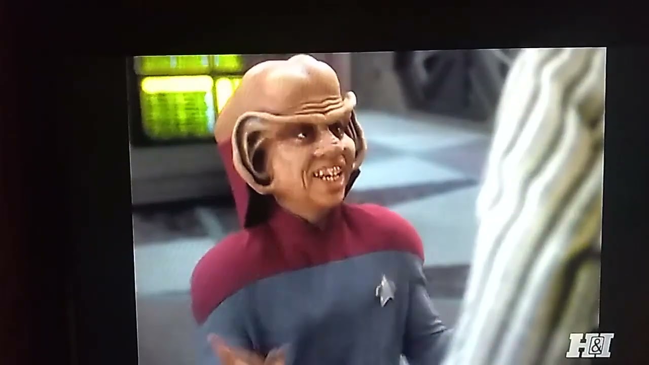 Deep Space 9 -Lions, Geigers, Bears, Oh My