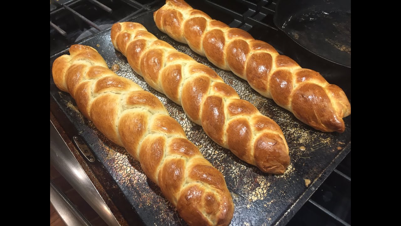 How to make Cheesy Bread and Braided Bread