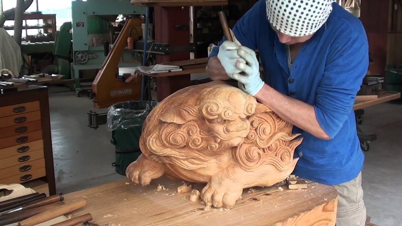 Japanese  sculpture　≪獅子≫