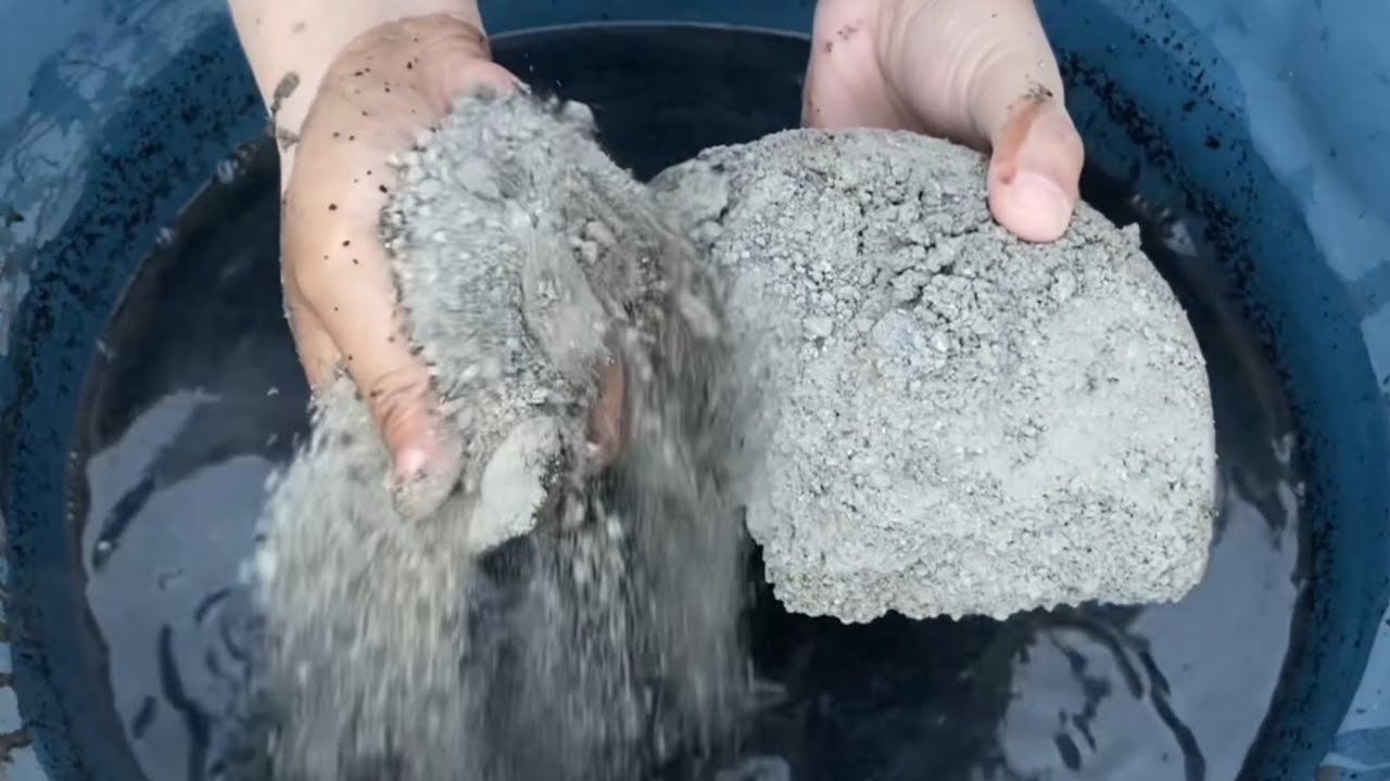 Pure cement stone crush crumbling on water💦💦💙💙/#asmr #relax #satisfying❤❤💙💙