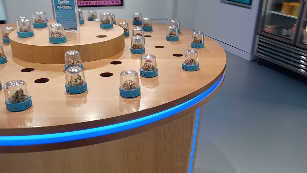 Cookies Sacramento @Cookieswirlc Dispensary Tour Cannabis Fancy Moder  Storefronts