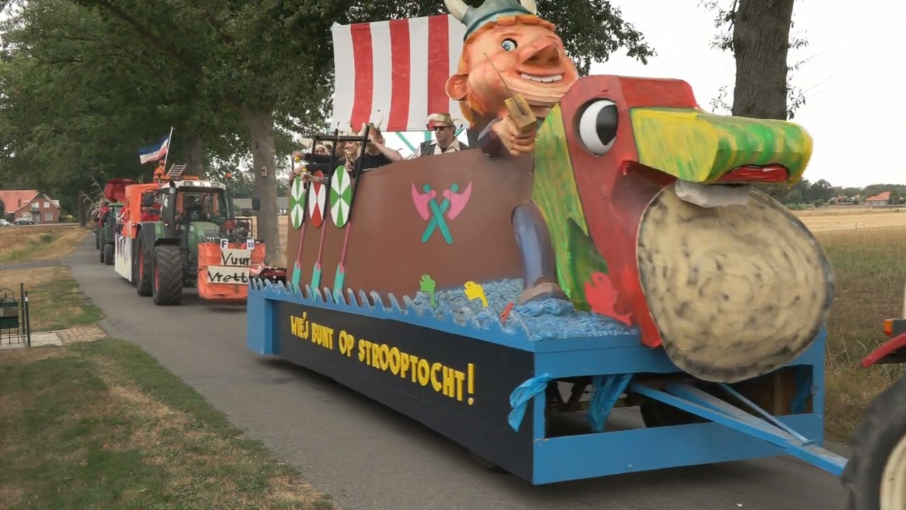 Optocht School en Volksfeest Woold Winterswijk 2 september 2022