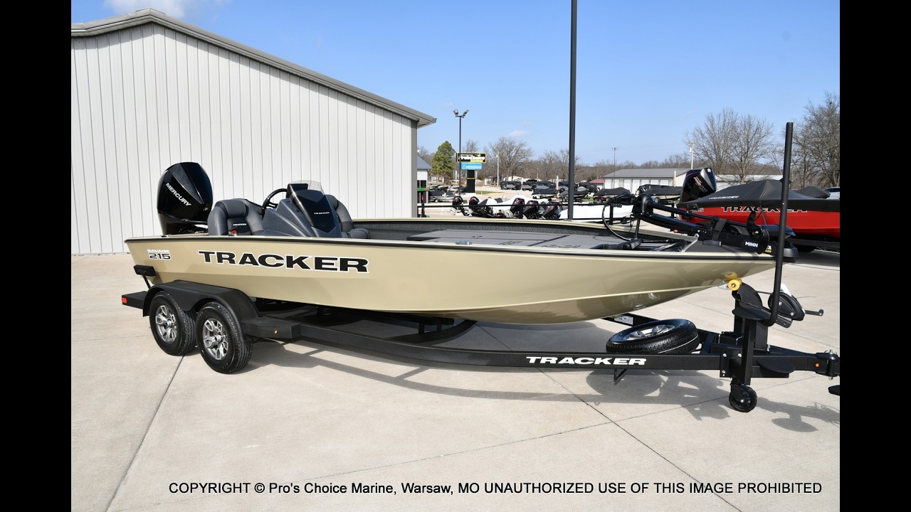 2026 Tracker Savage 215 w/200 Mercury 4 Stroke!!  Stock# TR1182 SD