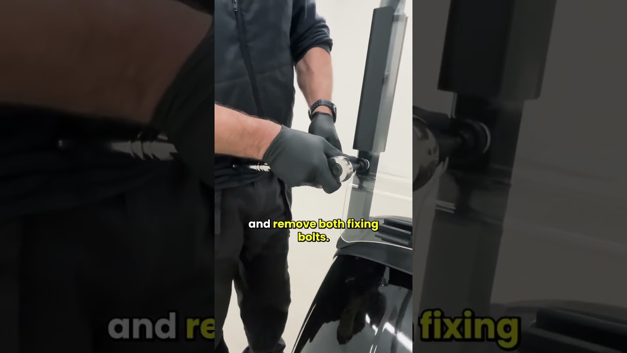 🚗 Change the windscreen on your E-Z-GO RXV