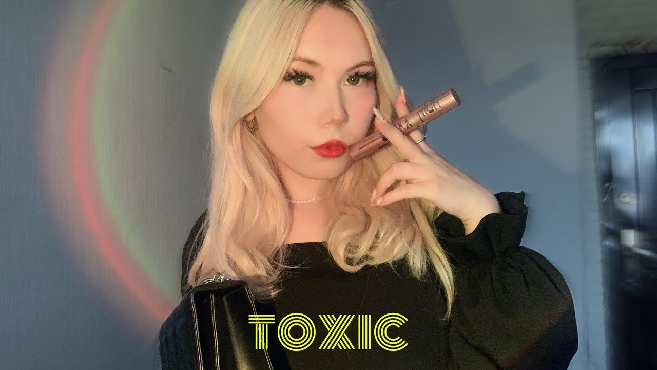 ASMR🙄💅 TOXIC ОДНОКЛАССНИЦА делает тебе MAKEUP | roleplay | whisper | tapping |