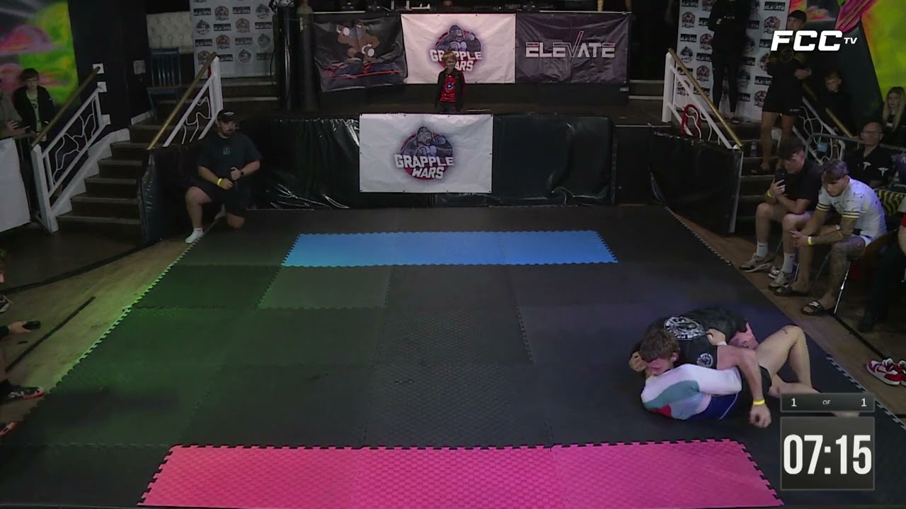 Grapple Wars 9   Tom Wilks vs Aulay Macintosh