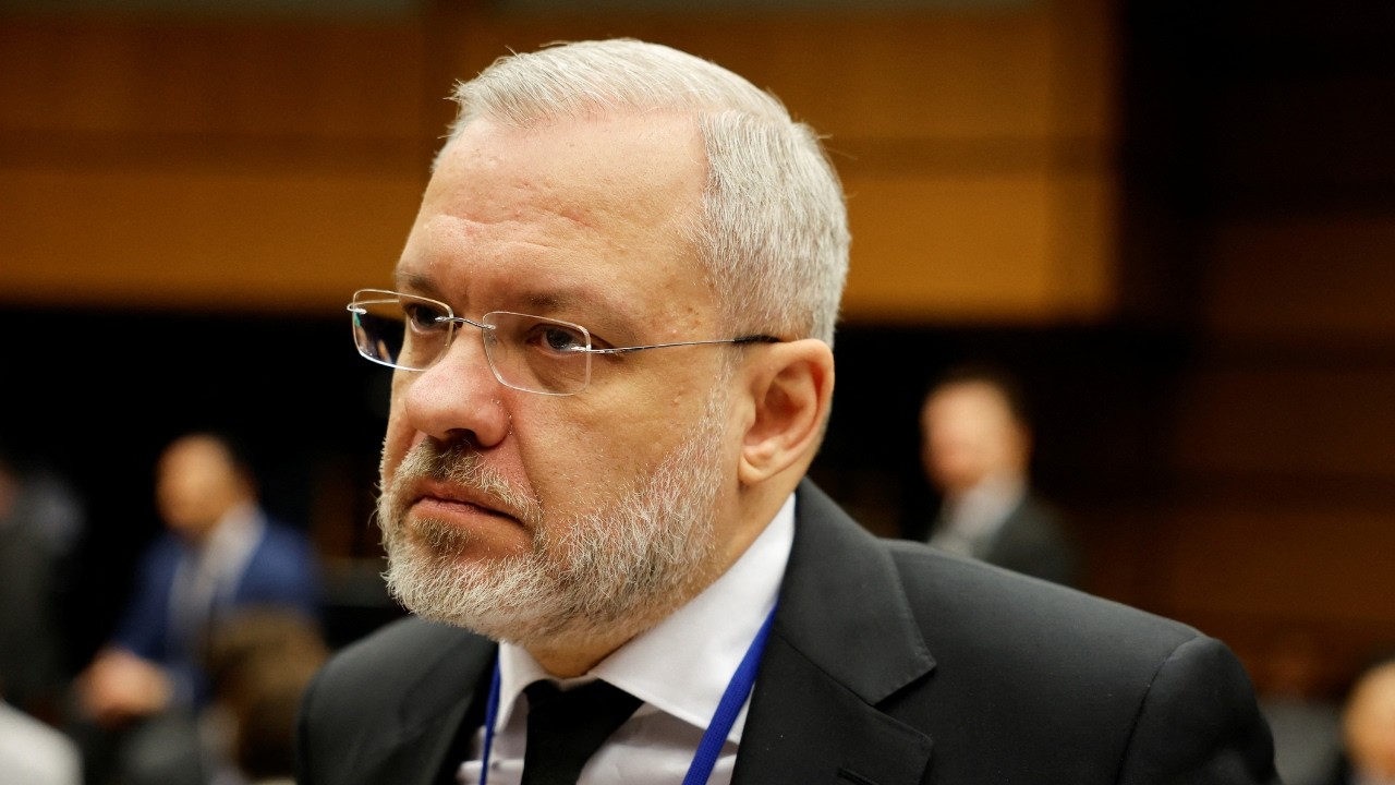 Detained Ukrainian ex-minister accused of laundering kickbacks